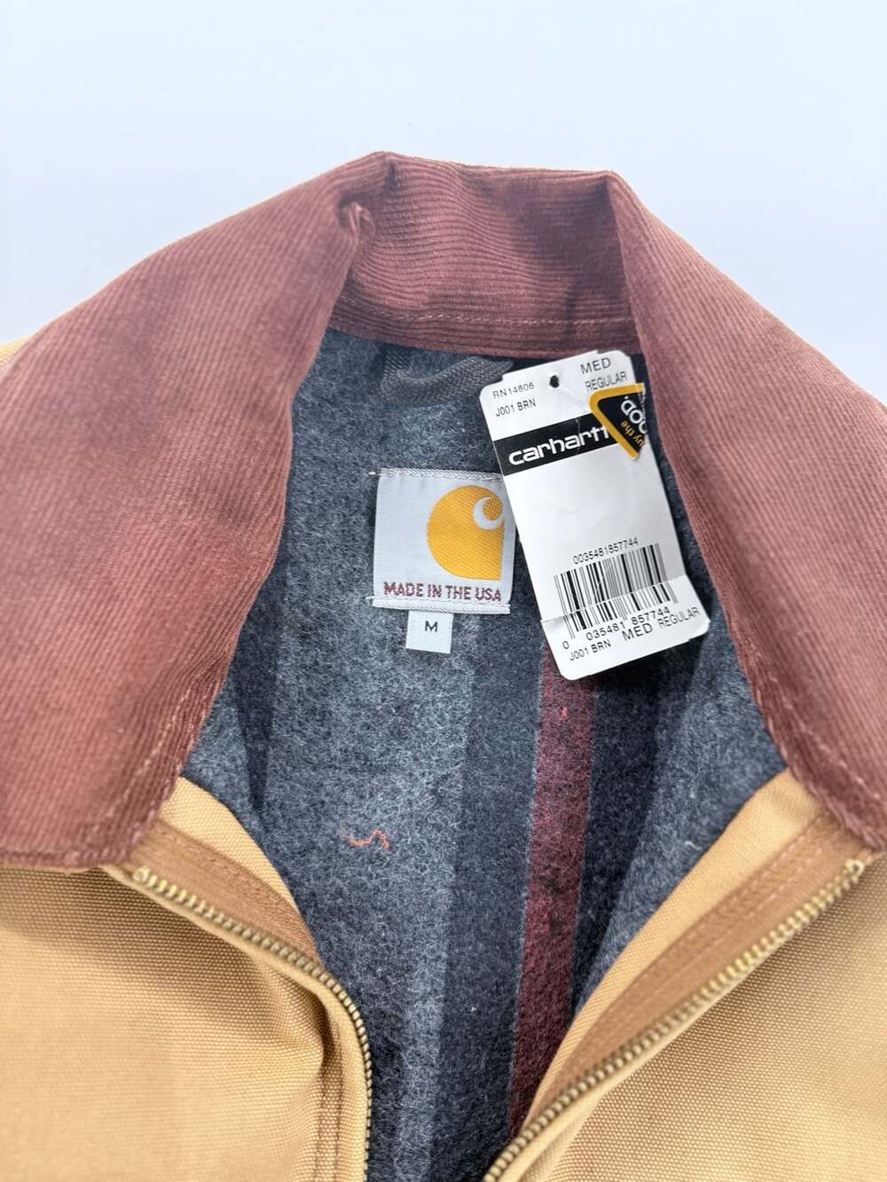 NWT Carhartt J01 BRN Blanket Lined Detroit Jacket Size Medium Regular - Picture 2 of 14